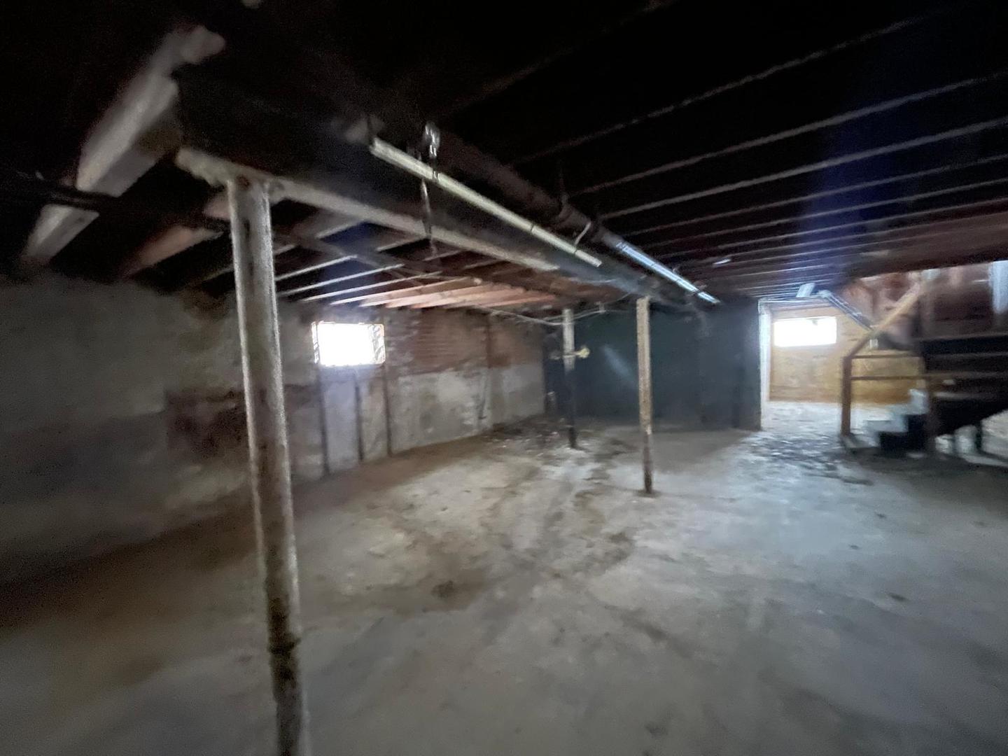 8325 South Cregier Avenue Chicago, IL 60617 - Photo 13 of 18