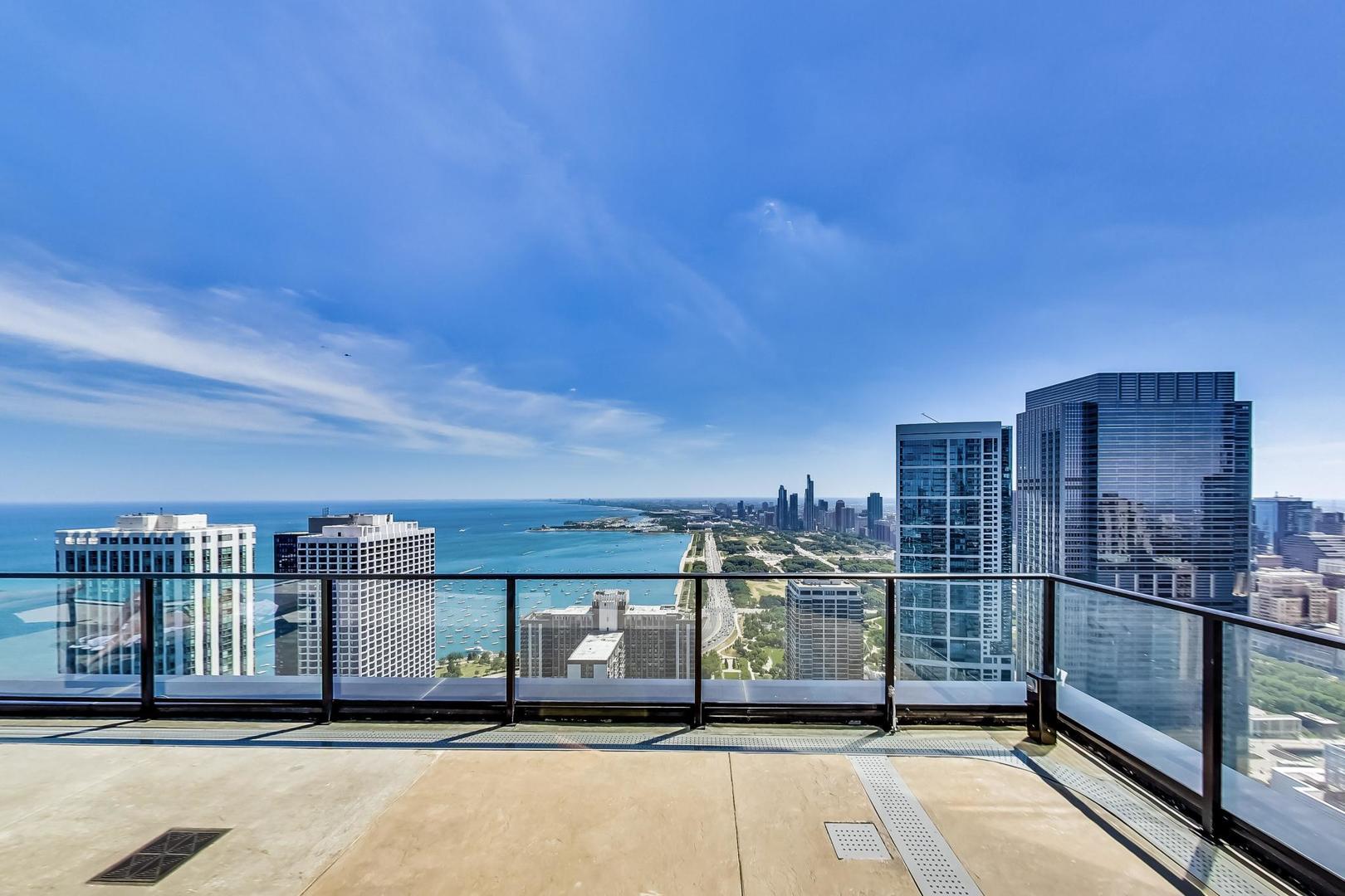 363 East Wacker Drive, Unit 2708 Chicago, IL 60601 - Photo 29 of 48 a view of a building from a balcony