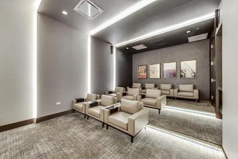 $2,860,000 | 363 East Wacker Drive, Unit 2708, Chicago, IL 60601