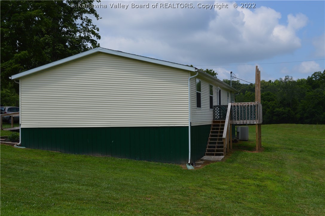 11313 Tribble Road Leon, WV 25123 - Photo 22 of 30 Gallery Image 22