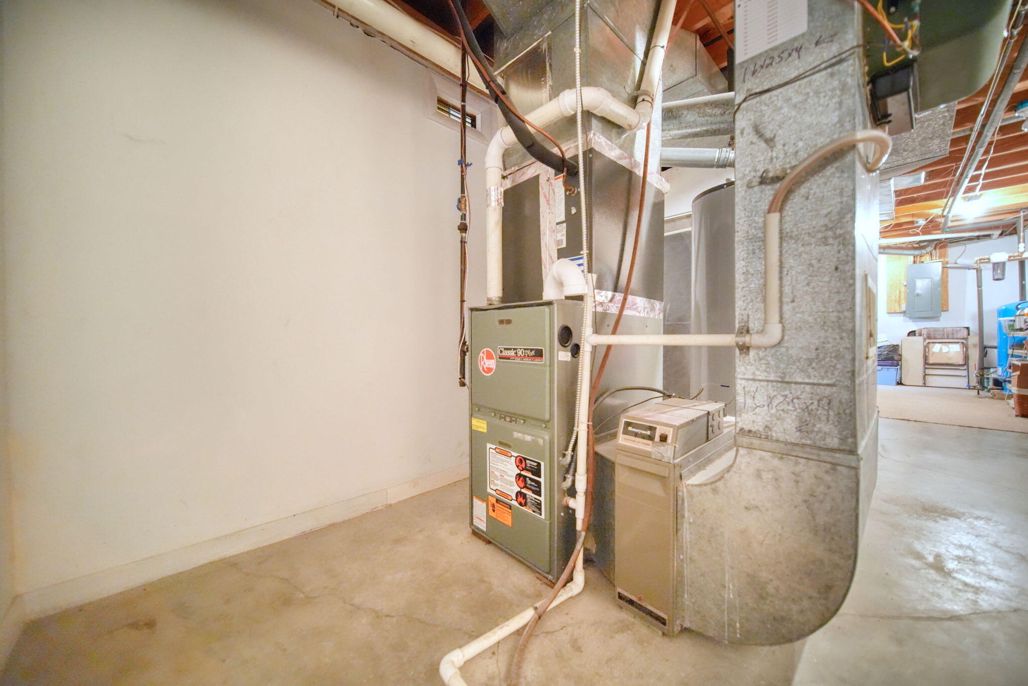 3249 Hendee Road Jackson, MI 49201 - Photo 33 of 54 32-web-or-mls-DSC07060_HDR