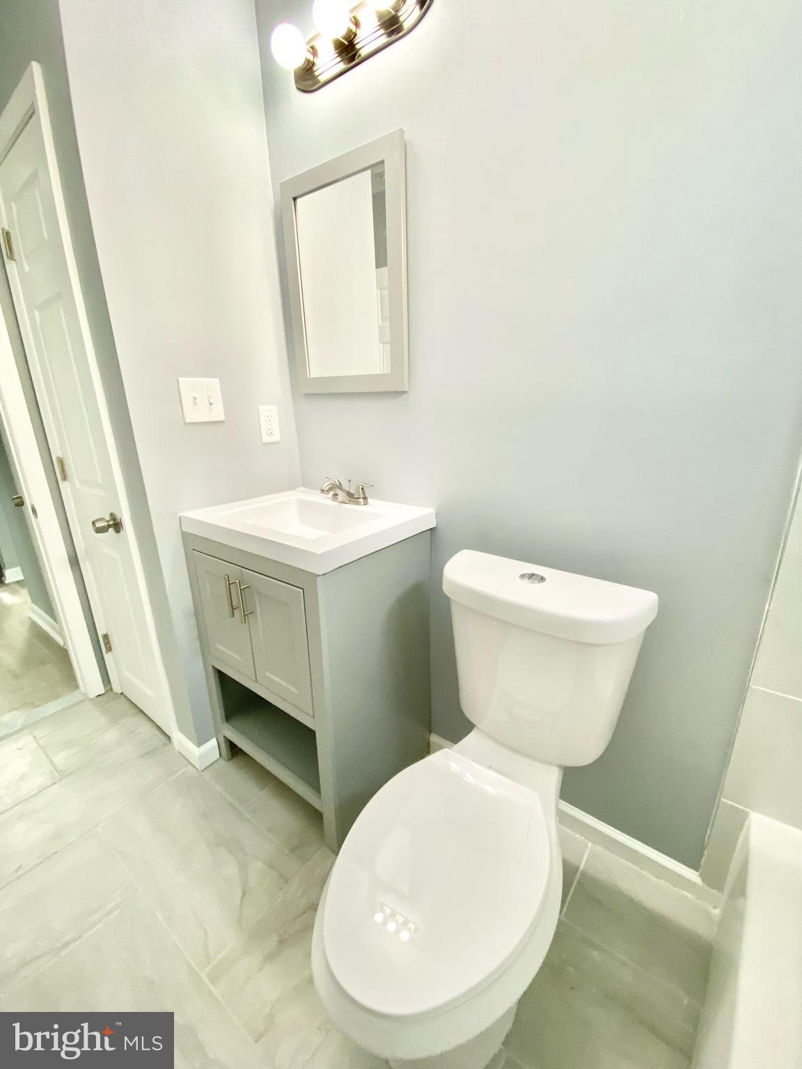 1715 Drexel Road Baltimore, MD 21222 - Photo 5 of 18 Gallery Image 5