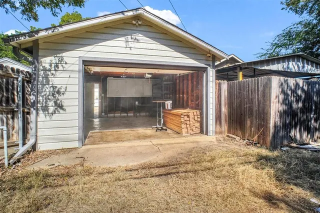 a view of a house with a outdoor space