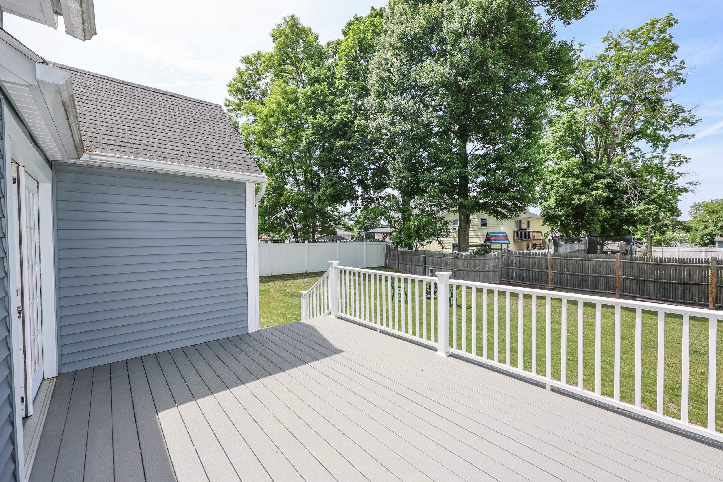 78 Candia Road Manchester, NH 03109 - Photo 10 of 56