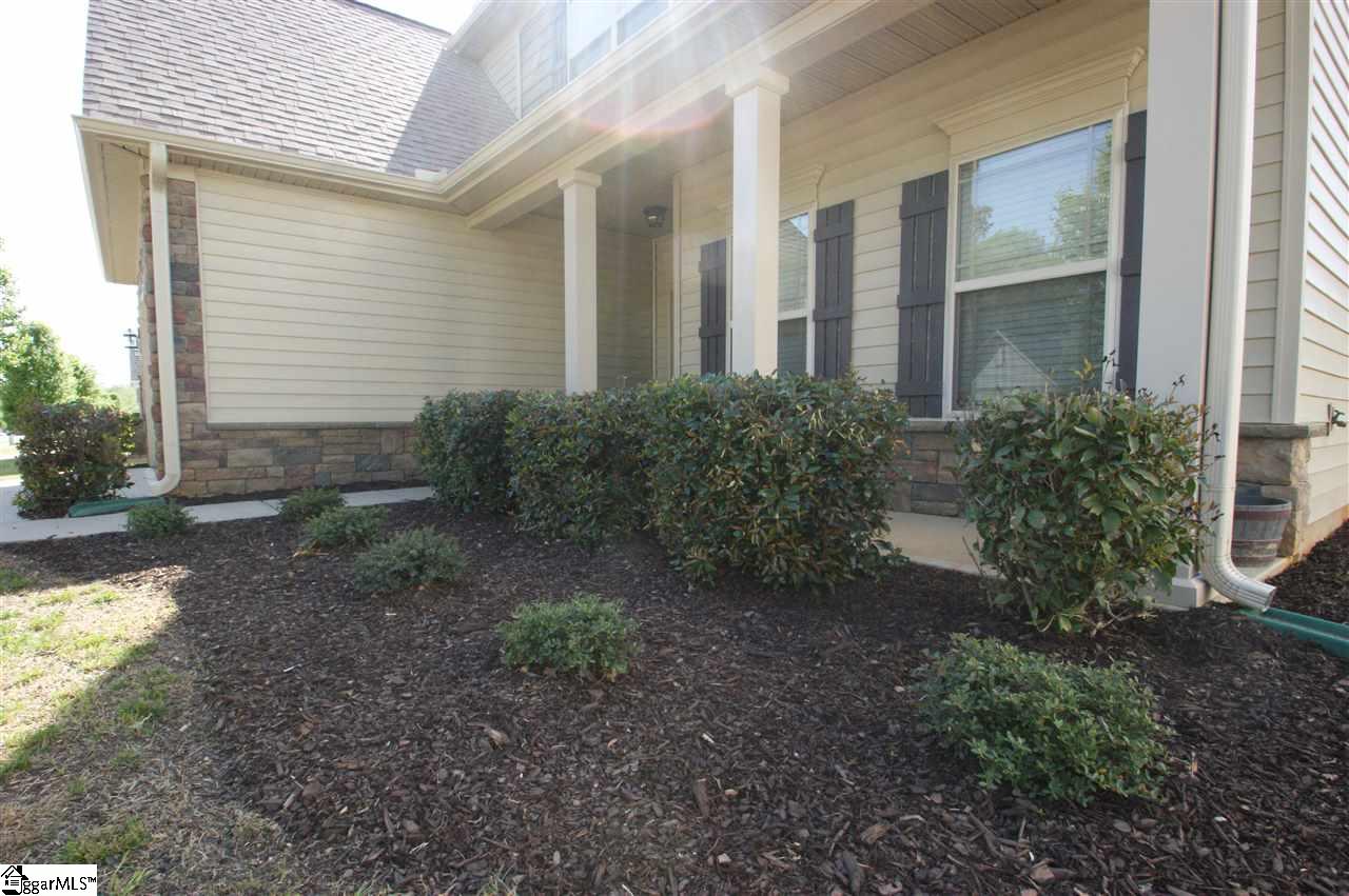 504 Millervale Road Greer, SC 29650 - Photo 3 of 25