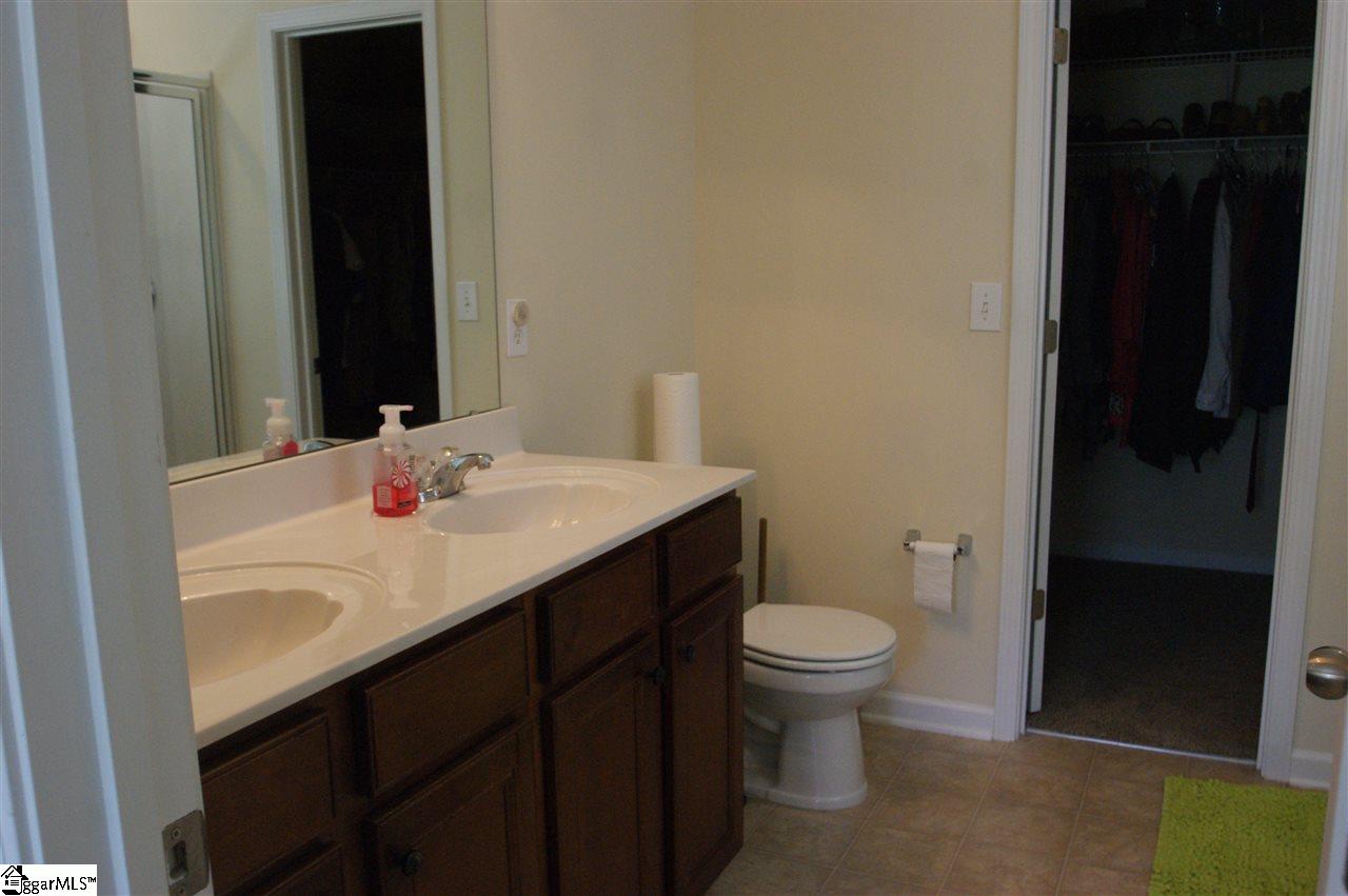 504 Millervale Road Greer, SC 29650 - Photo 8 of 25