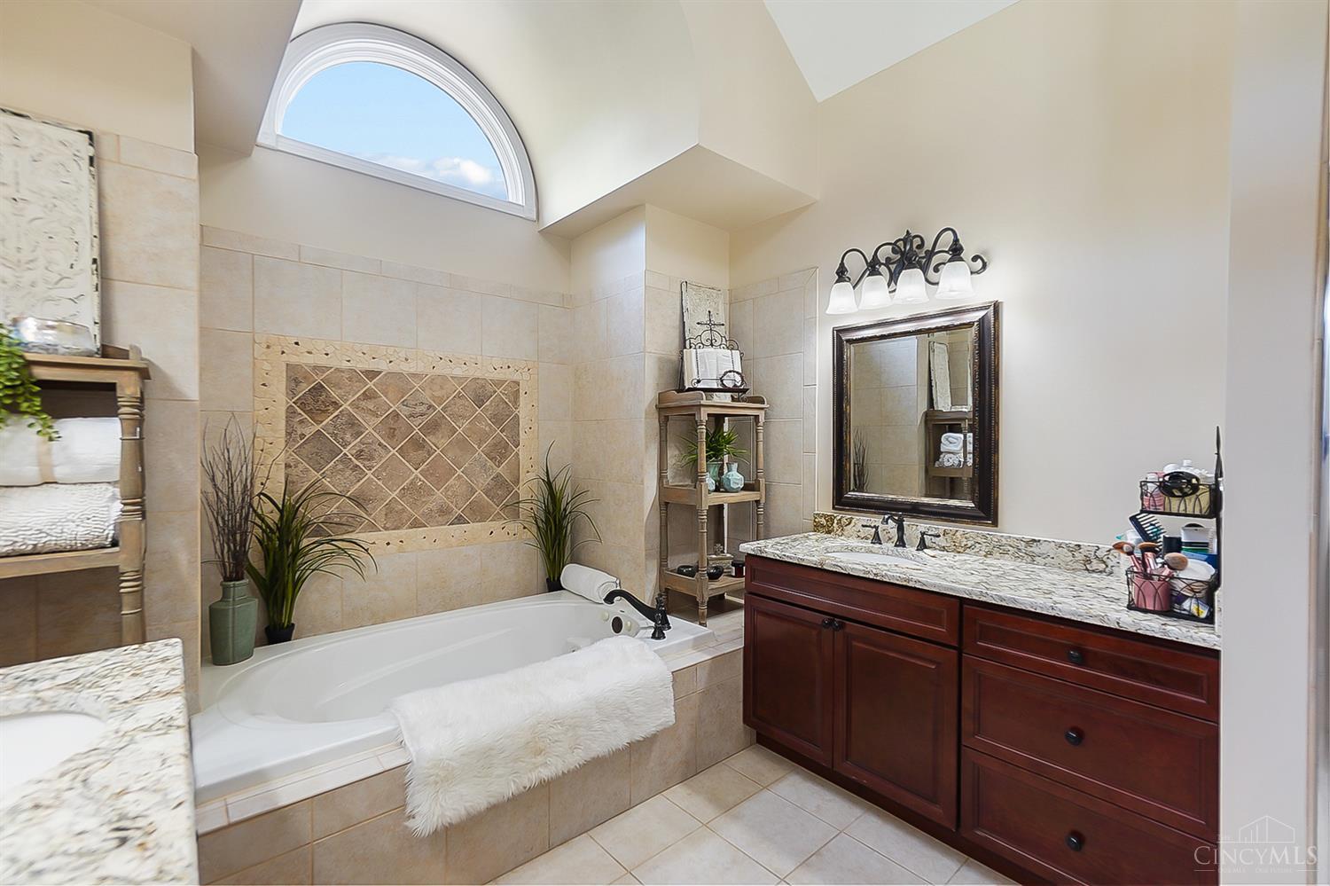 470 Baxter Road Loveland, OH 45140 - Photo 36 of 99 Gallery Image 36