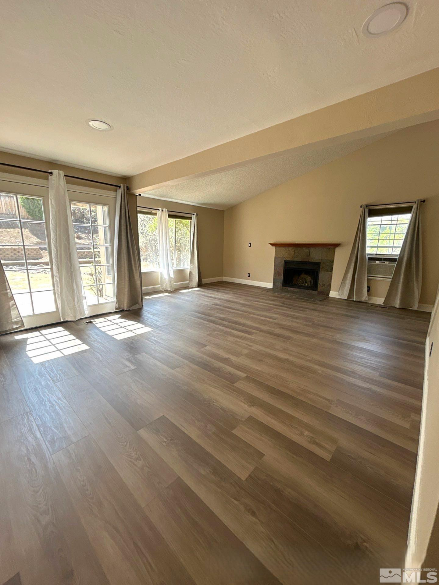 6126 White Water Way Reno, NV 89523 - Photo 5 of 19 Photo 5