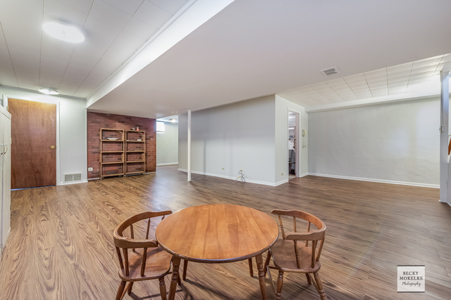 1112 Modaff Road Naperville, IL 60540 - Photo 15 of 25
