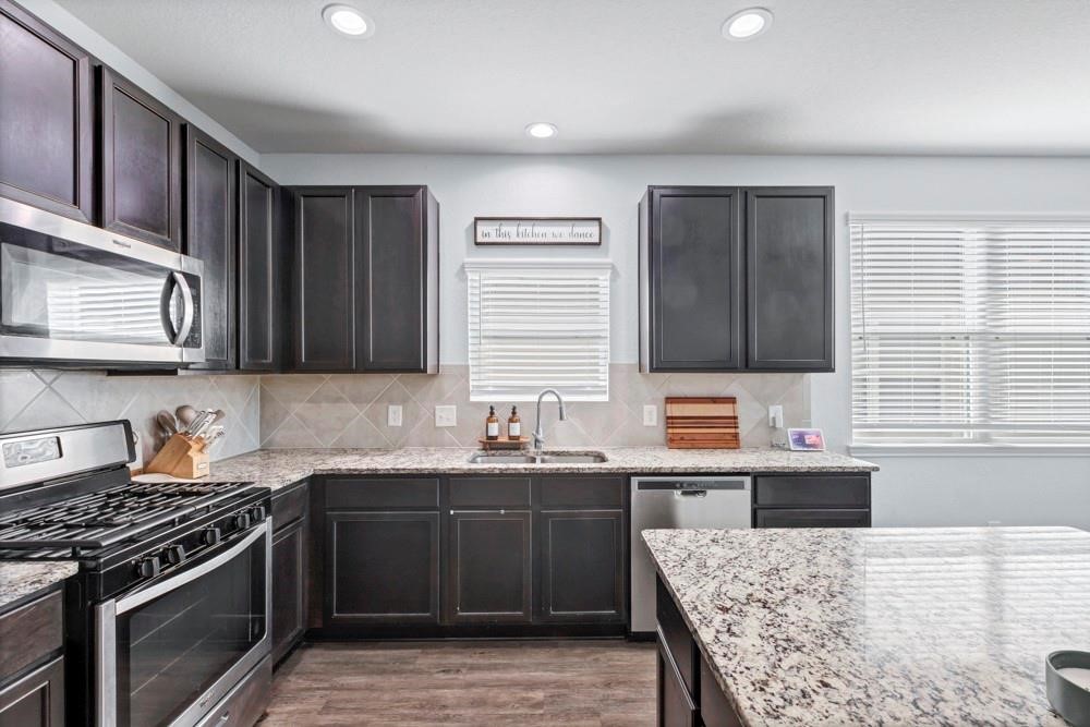 24706 Signorelli Way Katy, TX 77493 - Photo 3 of 23