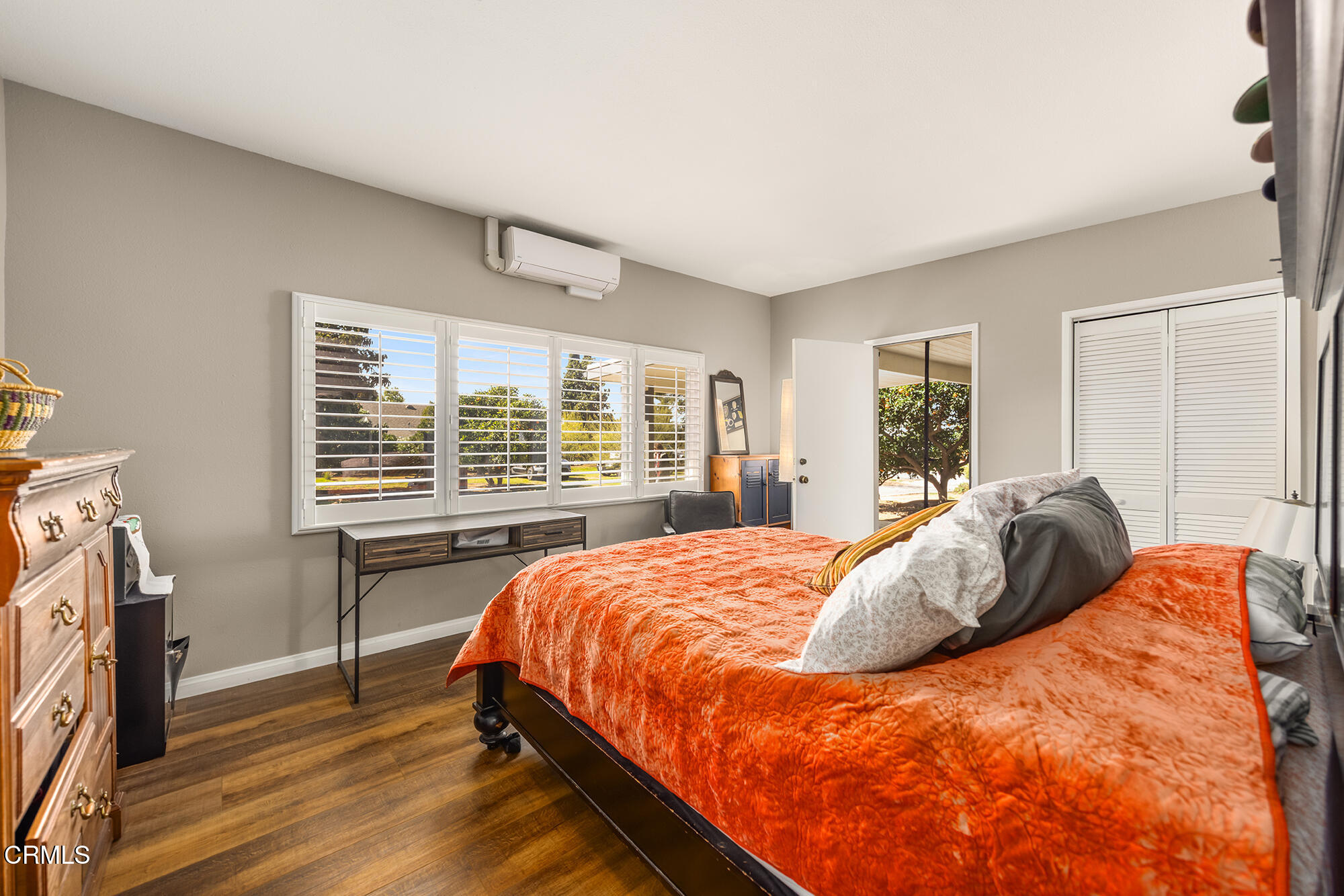 456 North Rice Road Ojai, CA 93023 - Photo 21 of 55 a bed sitting in a bedroom next to a window