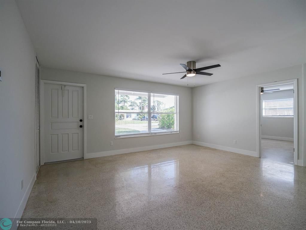 2203 1st Place Vero Beach, FL 32962 - Photo 6 of 42