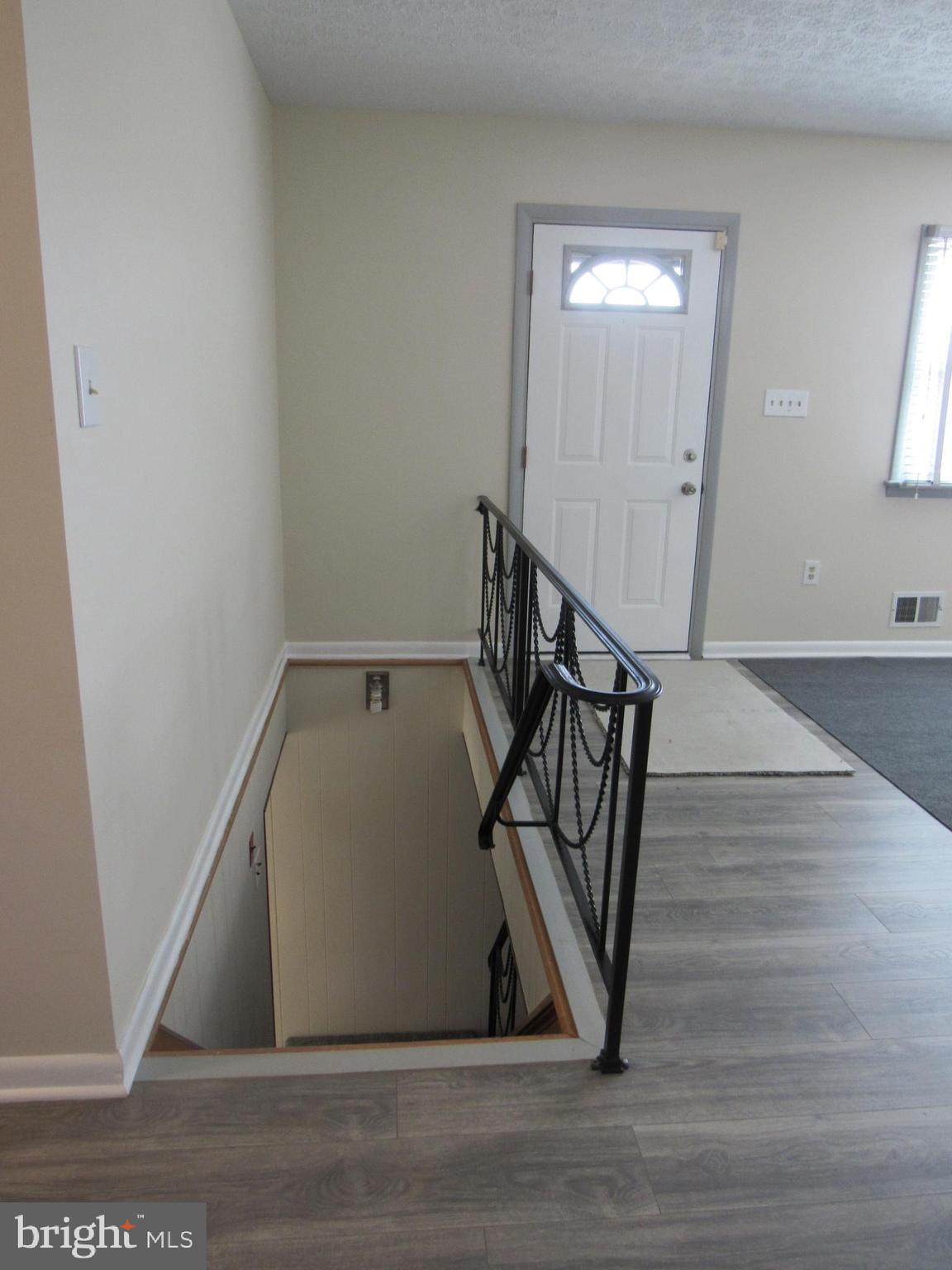 7400 South Osborne Road Upper Marlboro, MD 20772 - Photo 15 of 18 Front entry area