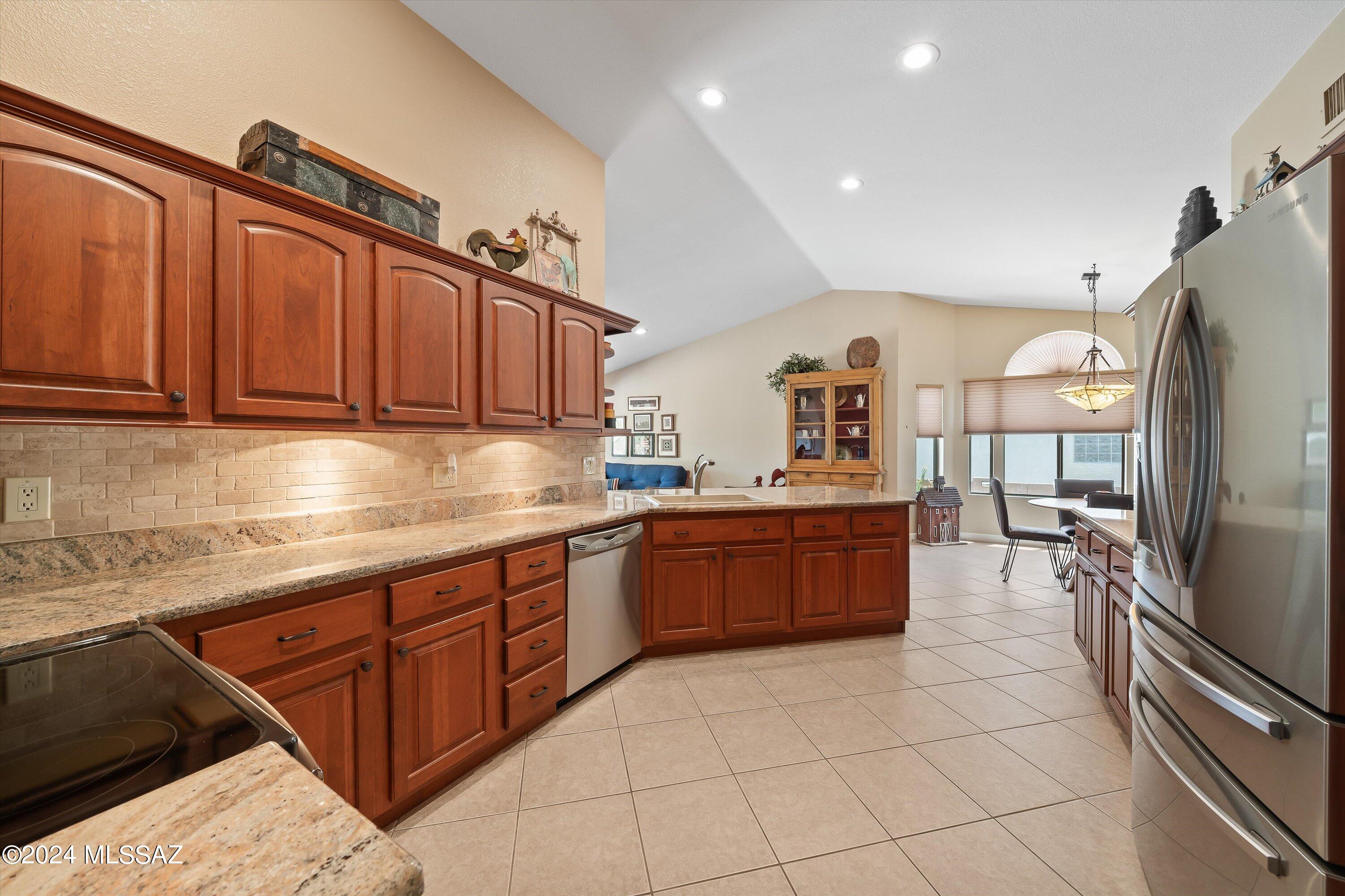 36031 Mesa Ridge Drive Tucson, AZ 85739 - Photo 28 of 45