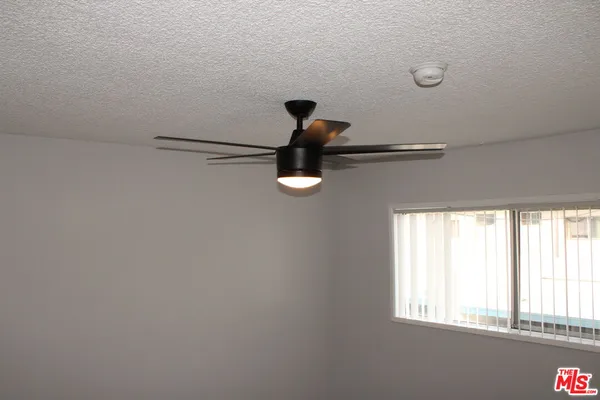 $2,295 | 1026 South Flower Street, Unit 17, Inglewood, CA 90301