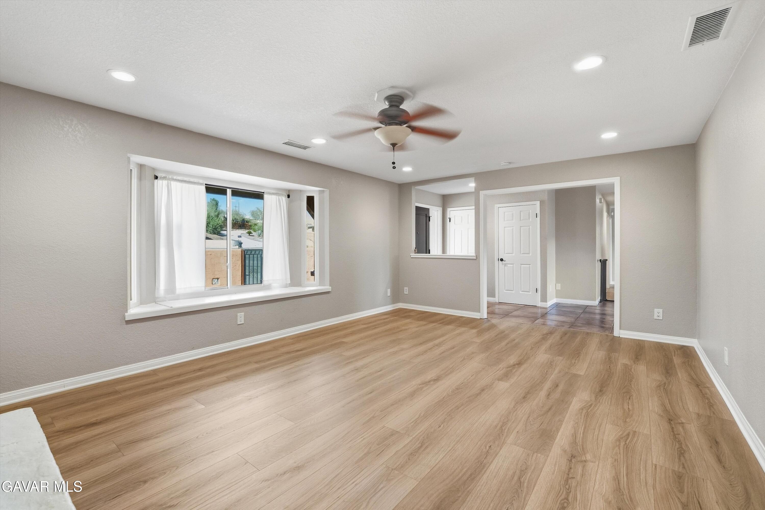4698 Quartz Hill Road Lancaster, CA 93536 - Photo 13 of 42 07-JYP09531