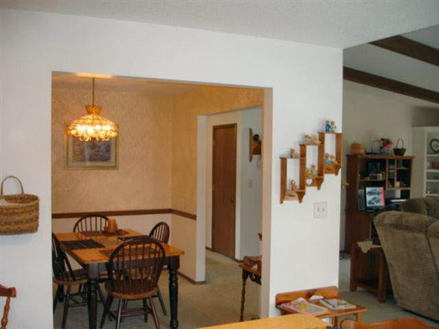 1005 South Devonshire Road Yorktown, IN 47396 - Photo 6 of 9 Gallery Image 6