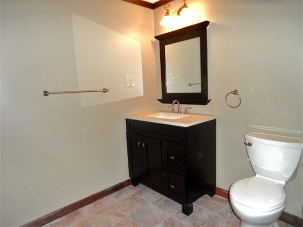 25 Mohawk Road Andover, MA 01810 - Photo 16 of 25 Gallery Image 16