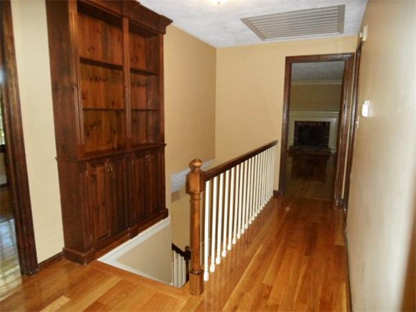 25 Mohawk Road Andover, MA 01810 - Photo 21 of 25 Gallery Image 21
