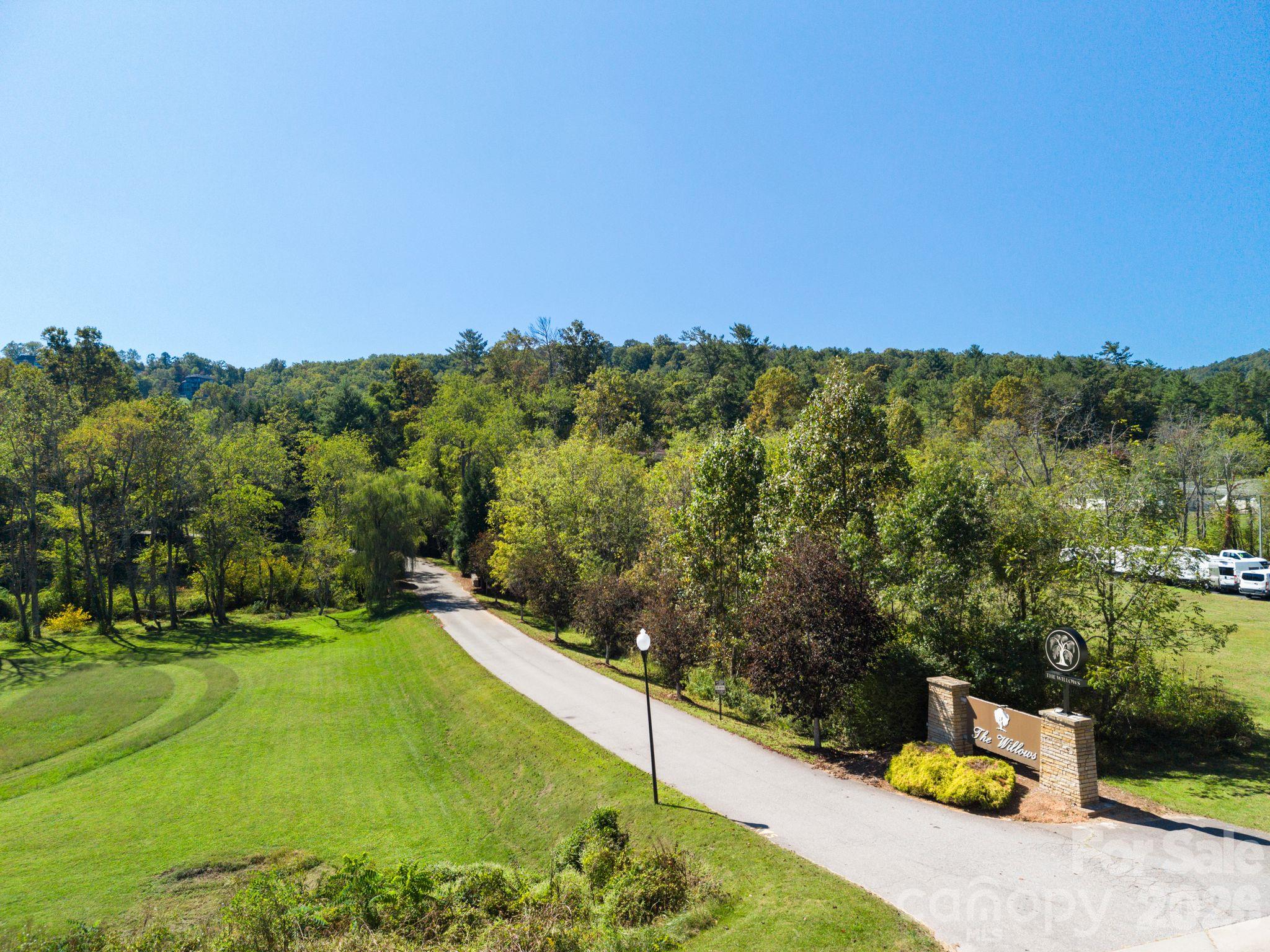 31 Willow Farm Road Fairview, NC 28730 - Photo 25 of 26 Gallery Image 25