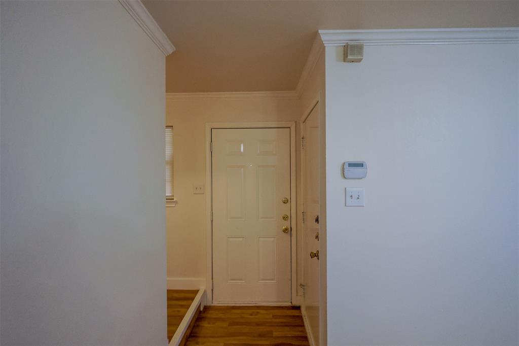 1208 Village Garden Azle, TX 76020 - Photo 2 of 22