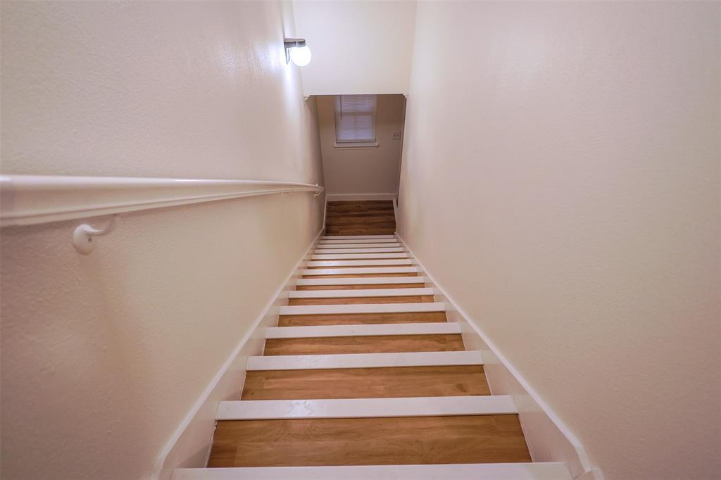 1208 Village Garden Azle, TX 76020 - Photo 10 of 22