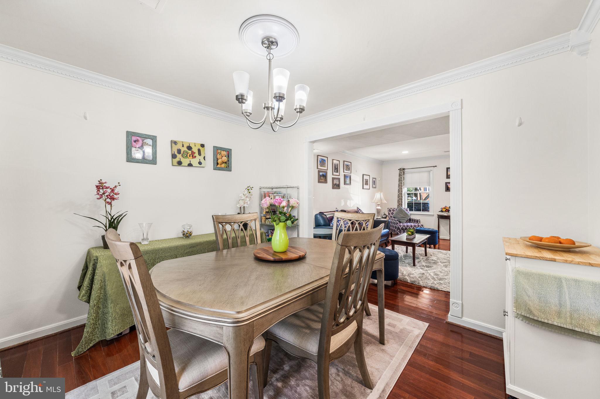 8252 Getty Court Springfield, VA 22153 - Photo 8 of 30 Dining room