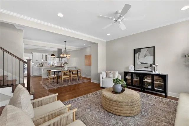 $425,000 | 3110 Howell Street, North Kansas City, MO 64116