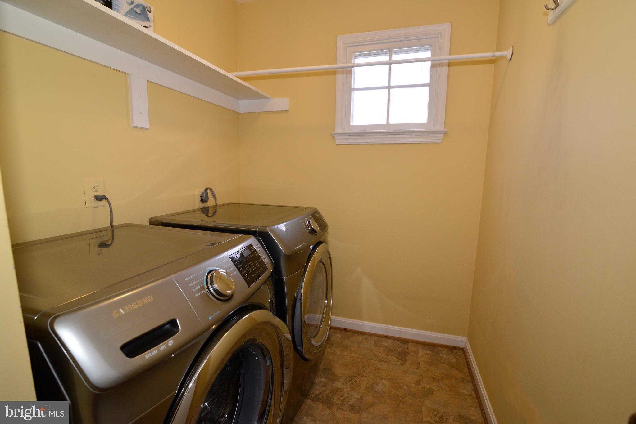 11627 Springhouse Place Reston, VA 20194 - Photo 32 of 57