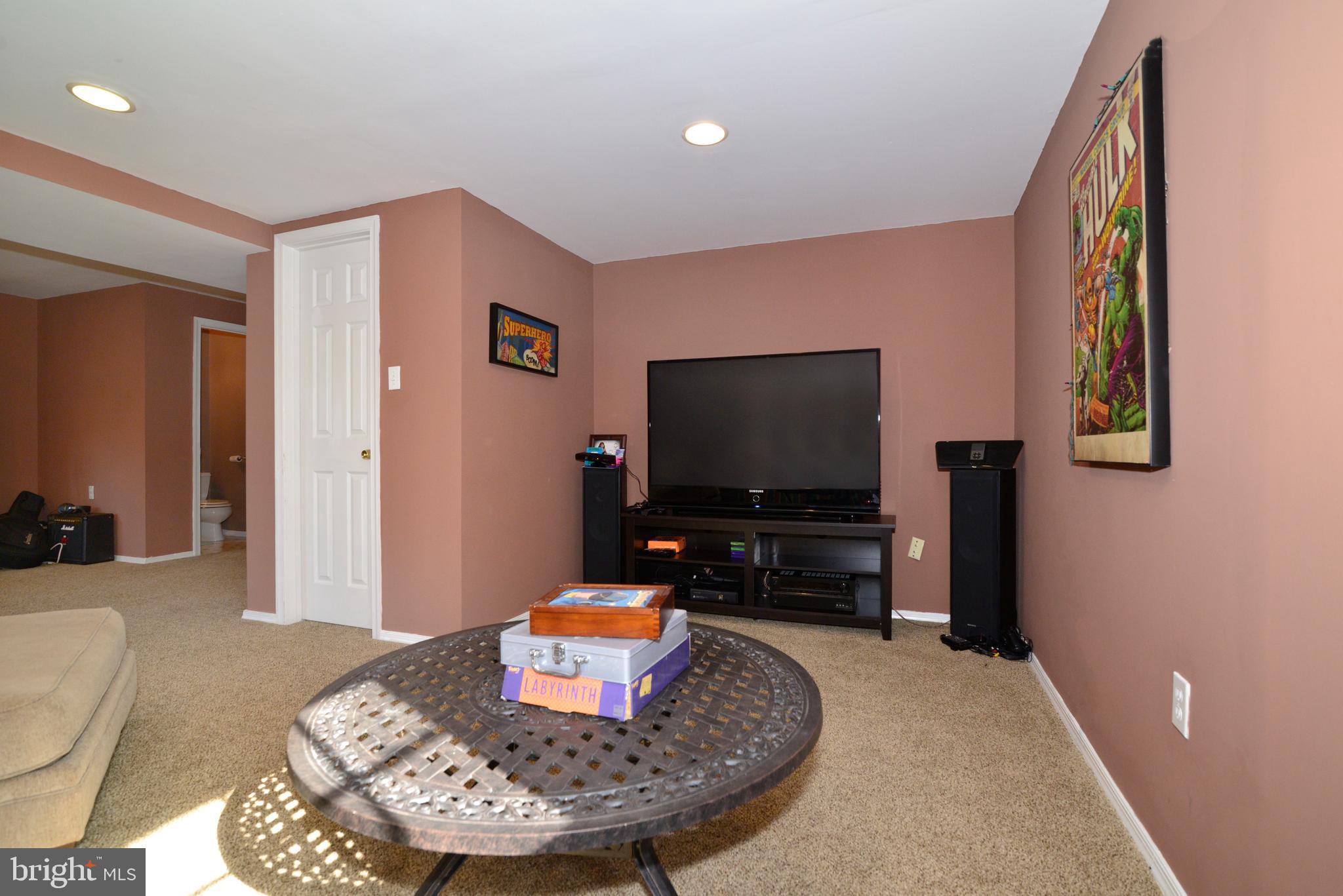 11627 Springhouse Place Reston, VA 20194 - Photo 34 of 57