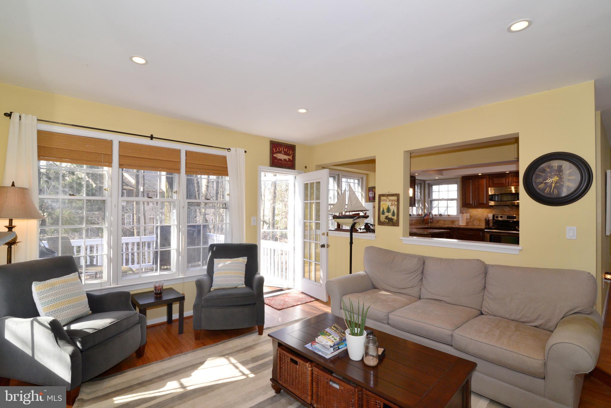 11627 Springhouse Place Reston, VA 20194 - Photo 9 of 57