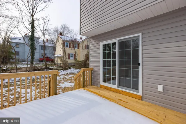 $2,000 | 438 Hill Street, Front Royal, VA 22630