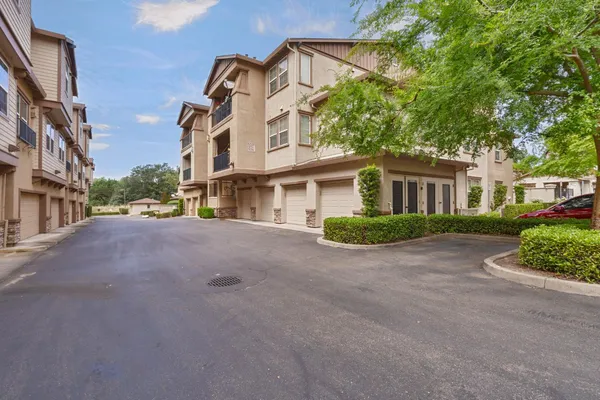 $320,000 | 6551 Hearthstone Circle, Unit 932, Rocklin, CA 95677
