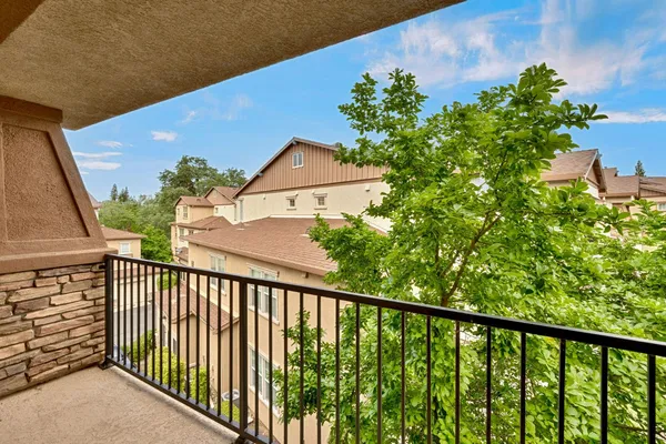 $320,000 | 6551 Hearthstone Circle, Unit 932, Rocklin, CA 95677