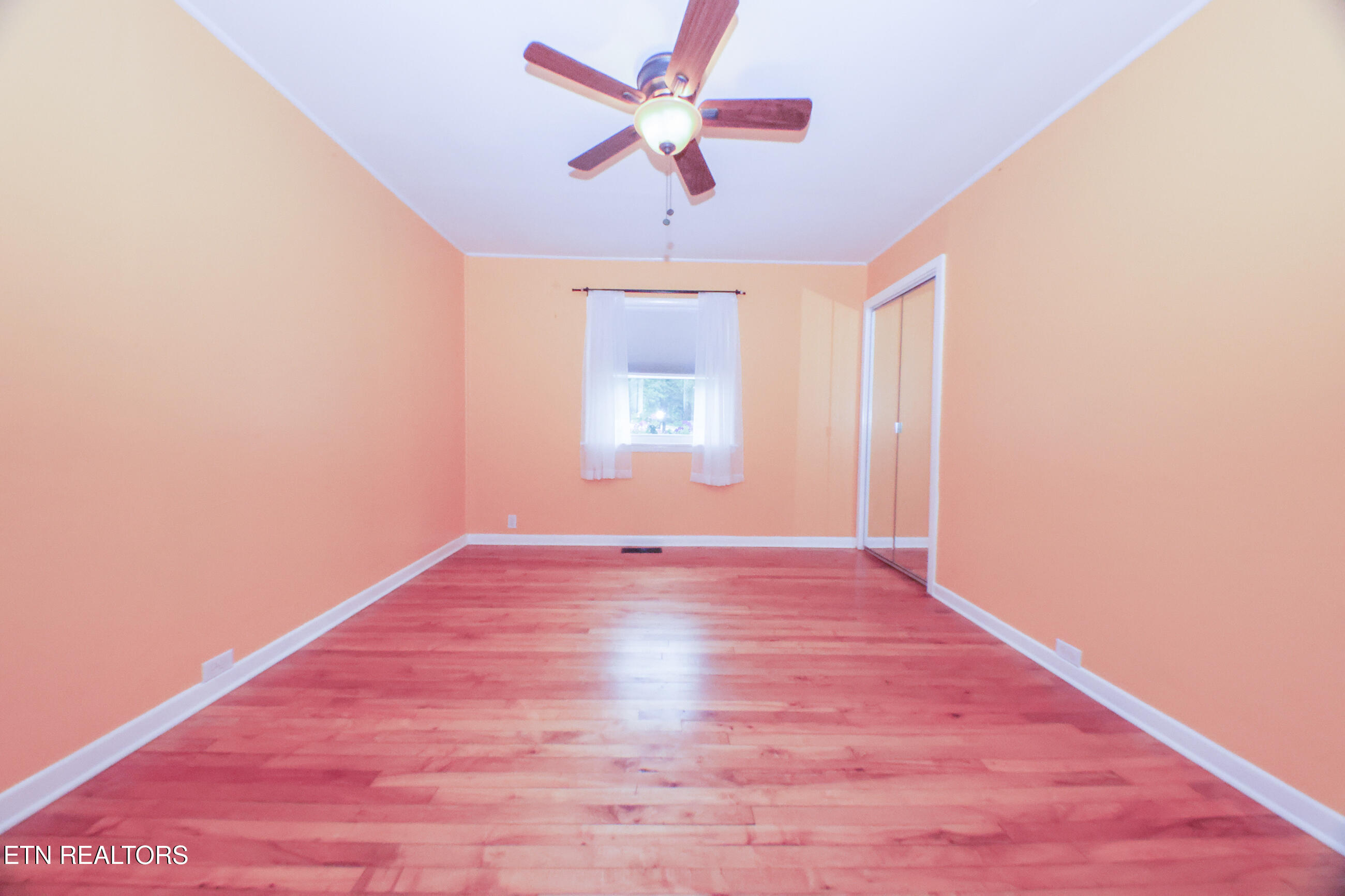 117 Tabor Road Oak Ridge, TN 37830 - Photo 28 of 50 117 BR 3-2