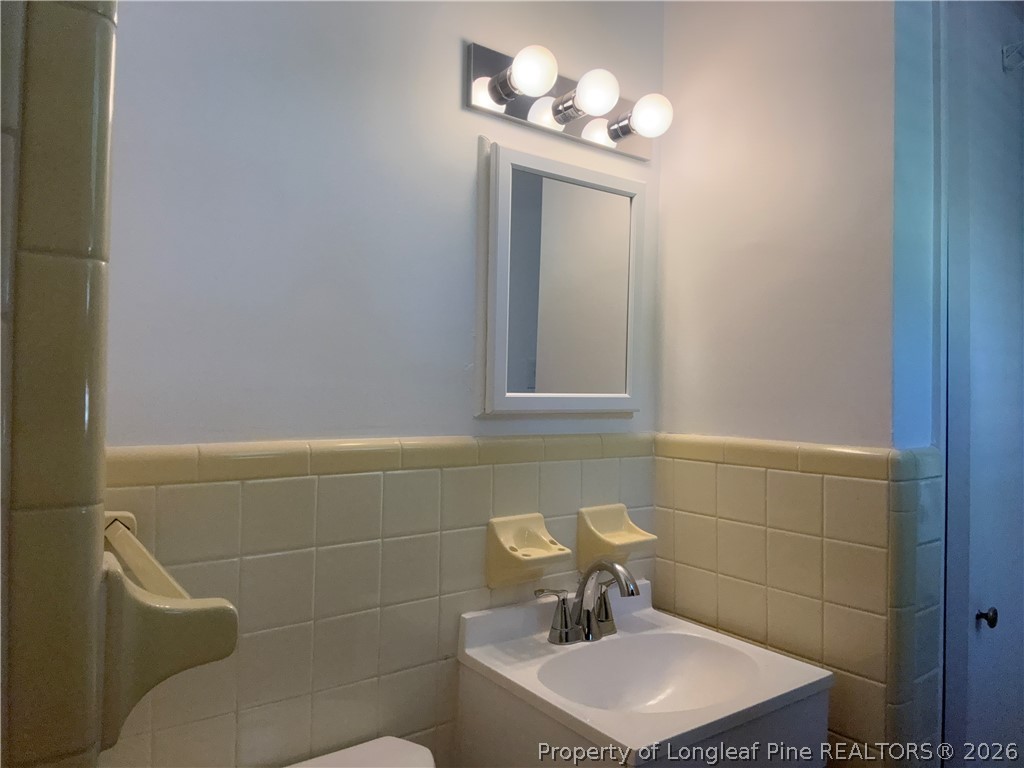 100 Mc Rae Street Red Springs, NC 28377 - Photo 29 of 30