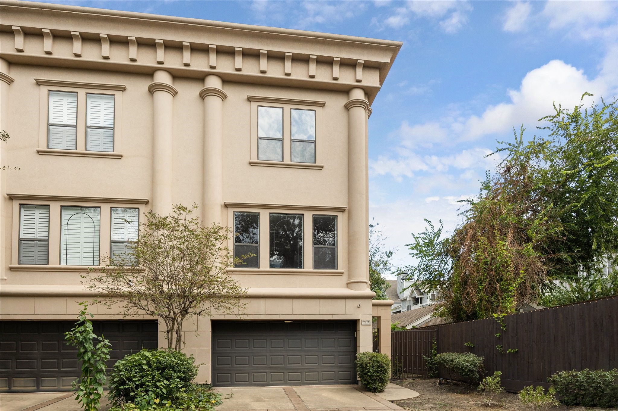2817 Newman Street Houston, TX 77098 - Photo 36 of 36 a front view of a building