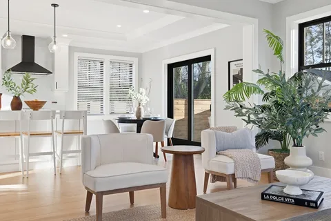 $1,195,000 | 10 Webber Avenue, Unit 102, Bedford, MA 01730