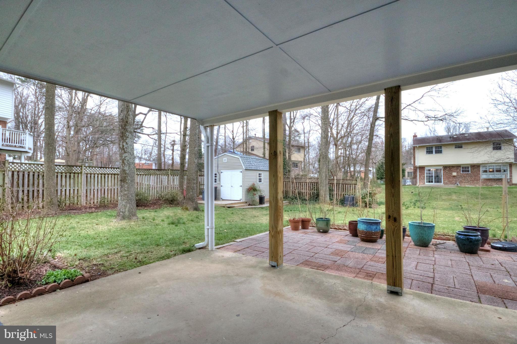 6808 Rolling Road Springfield, VA 22152 - Photo 26 of 27 Exterior (Rear)