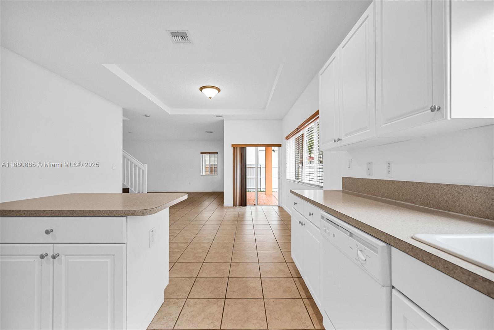 1609 Southwest 154th Path Miami, FL 33185 - Photo 19 of 70 Gallery Image 19
