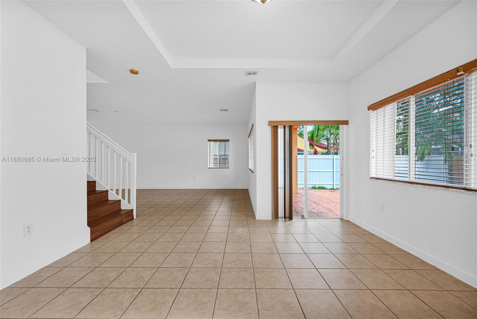 1609 Southwest 154th Path Miami, FL 33185 - Photo 21 of 70 Gallery Image 21