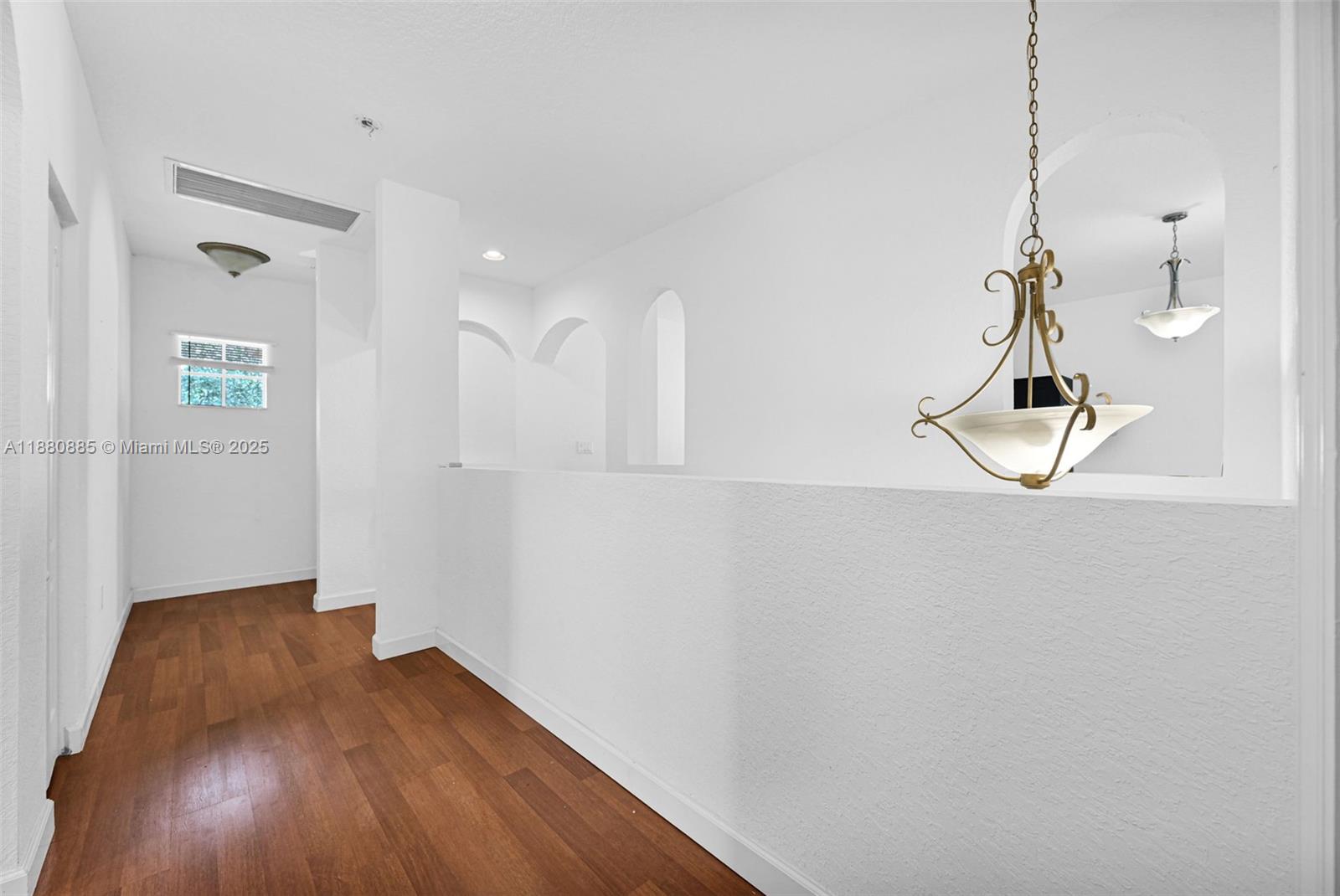 1609 Southwest 154th Path Miami, FL 33185 - Photo 26 of 70 Gallery Image 26