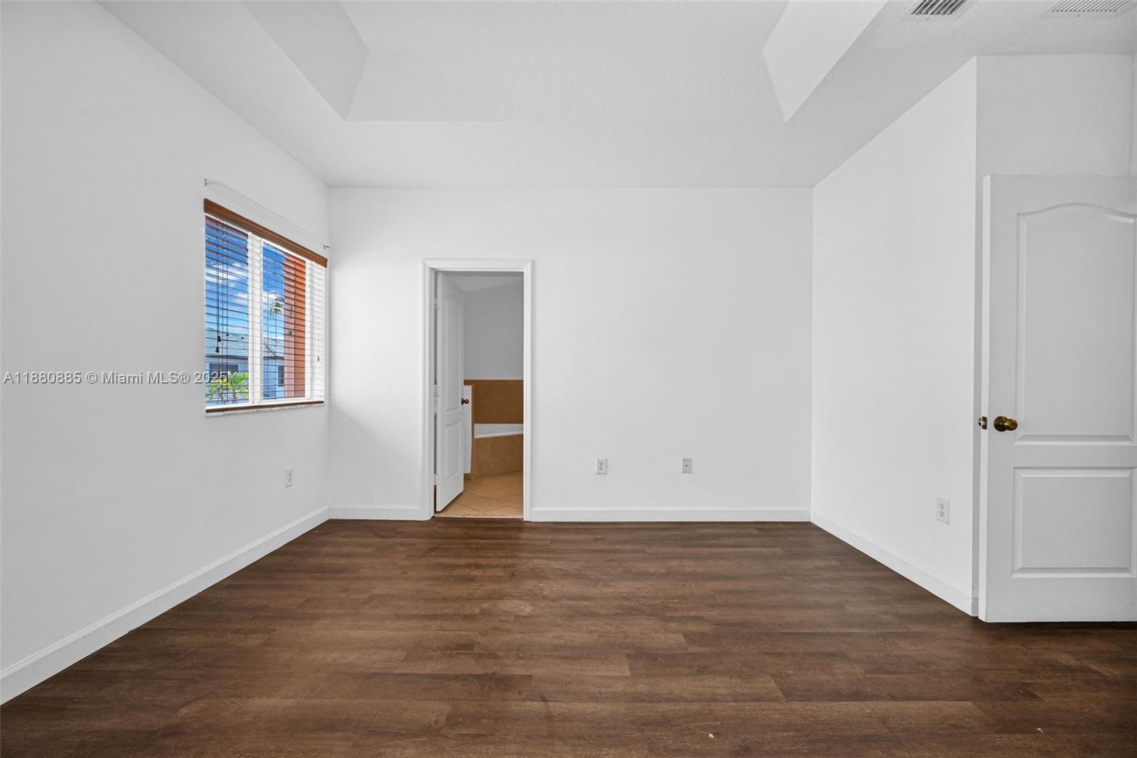 1609 Southwest 154th Path Miami, FL 33185 - Photo 41 of 70 Gallery Image 41