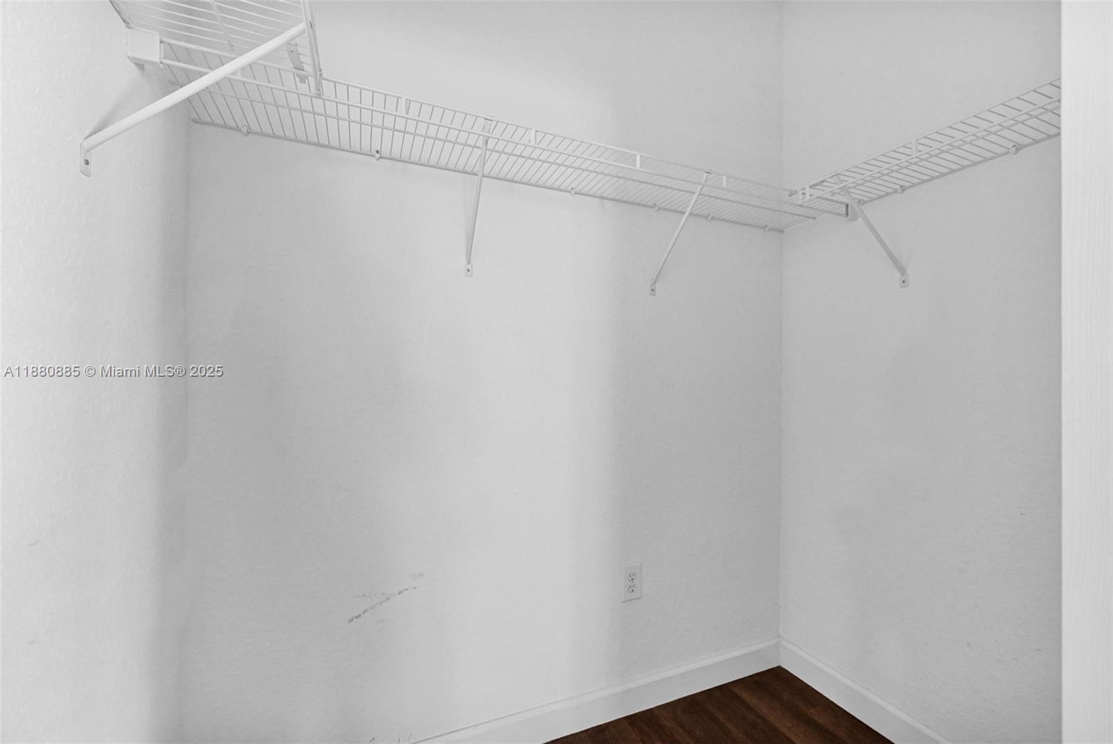 1609 Southwest 154th Path Miami, FL 33185 - Photo 47 of 70 Gallery Image 47