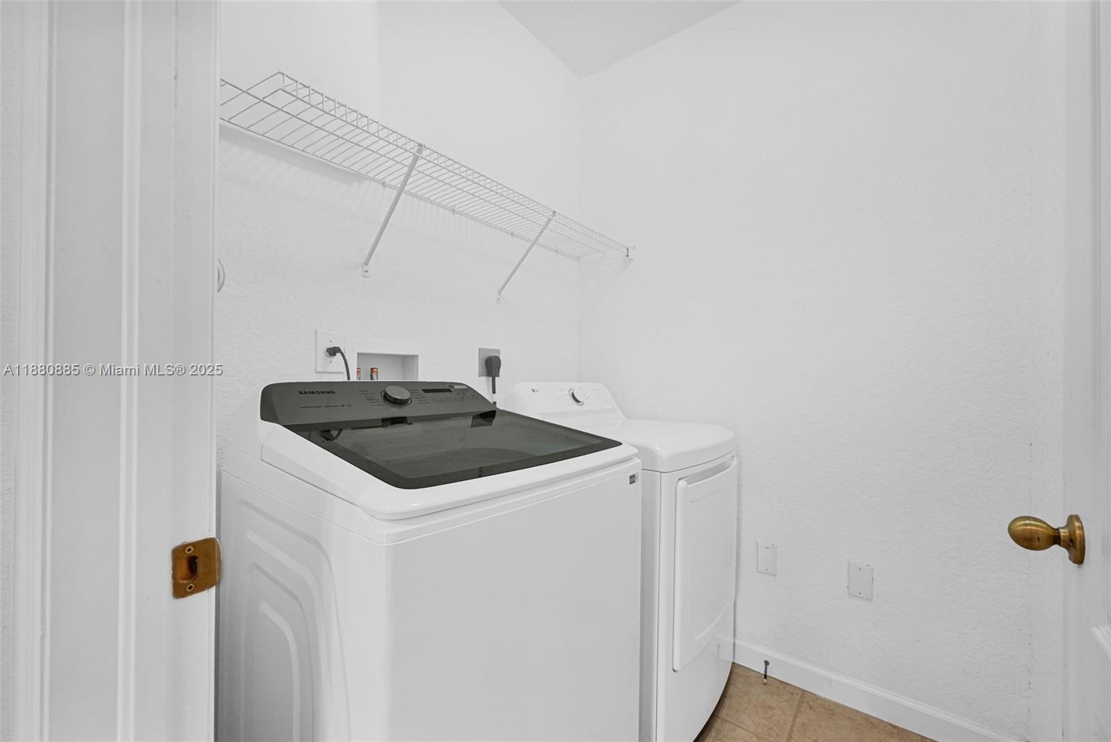 1609 Southwest 154th Path Miami, FL 33185 - Photo 54 of 70 Gallery Image 54