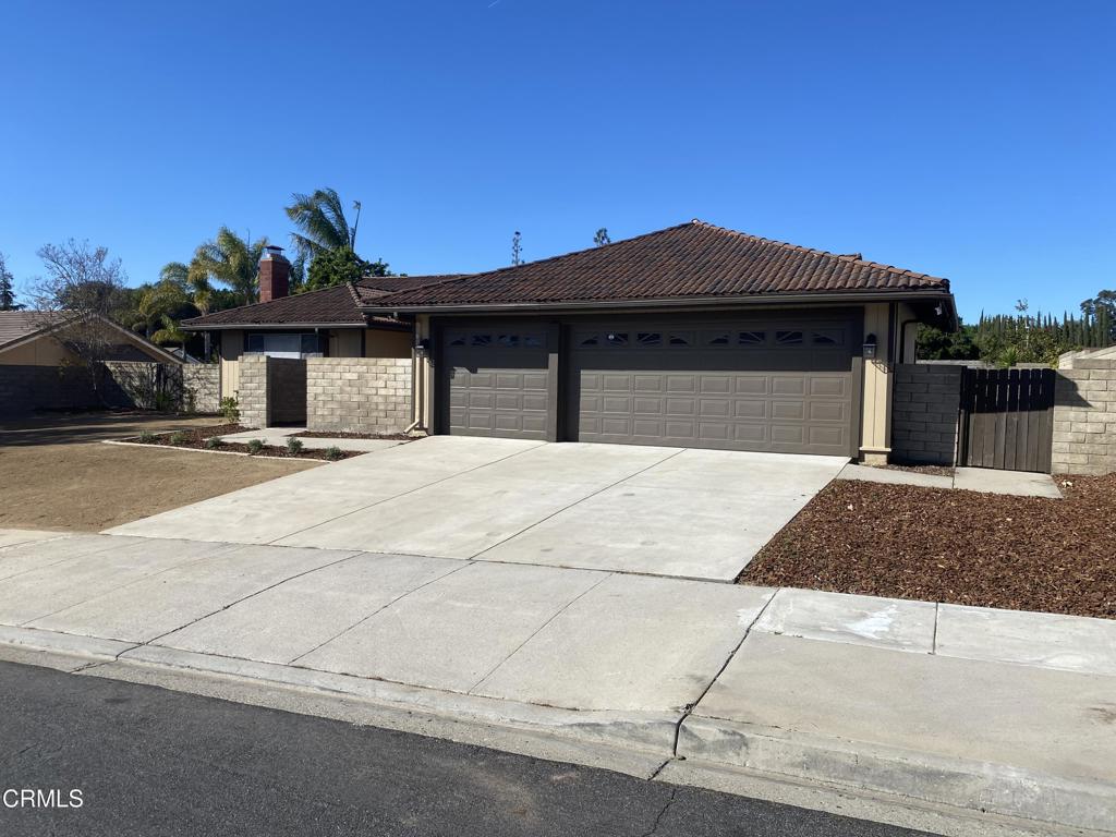 3 Venus Street Thousand Oaks, CA 91360 - Photo 2 of 27 a view of a house with a yard