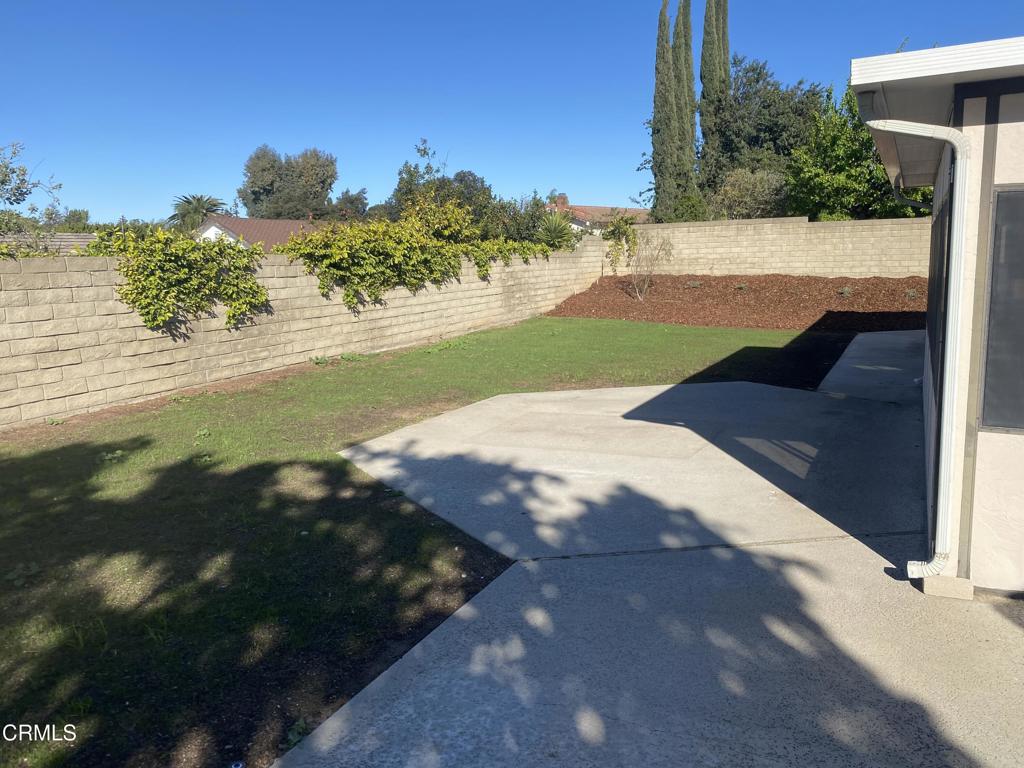 3 Venus Street Thousand Oaks, CA 91360 - Photo 22 of 27 a view of a yard with a yard
