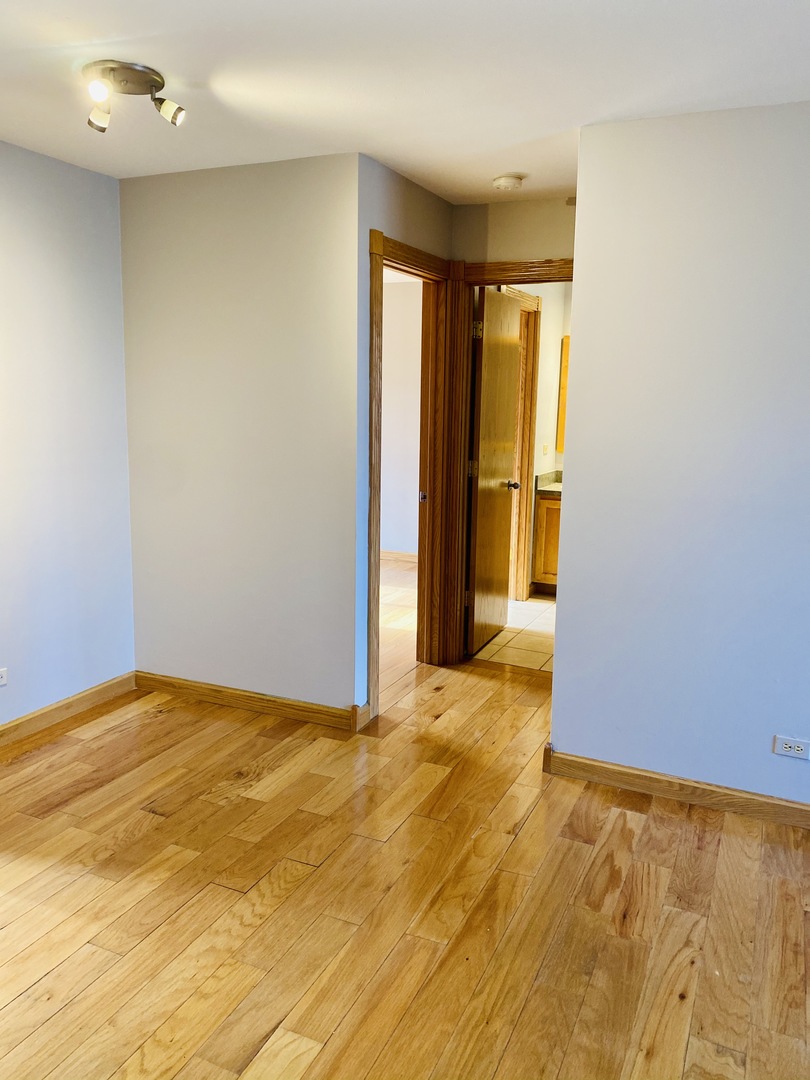 415 Echo Lane, Unit 2 Aurora, IL 60504 - Photo 10 of 19