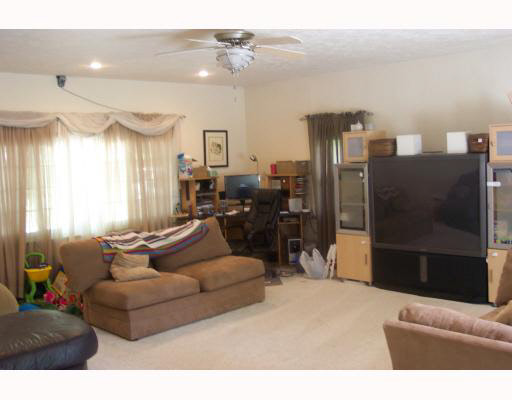 26094 Edison Road South Bend, IN 46628 - Photo 2 of 8