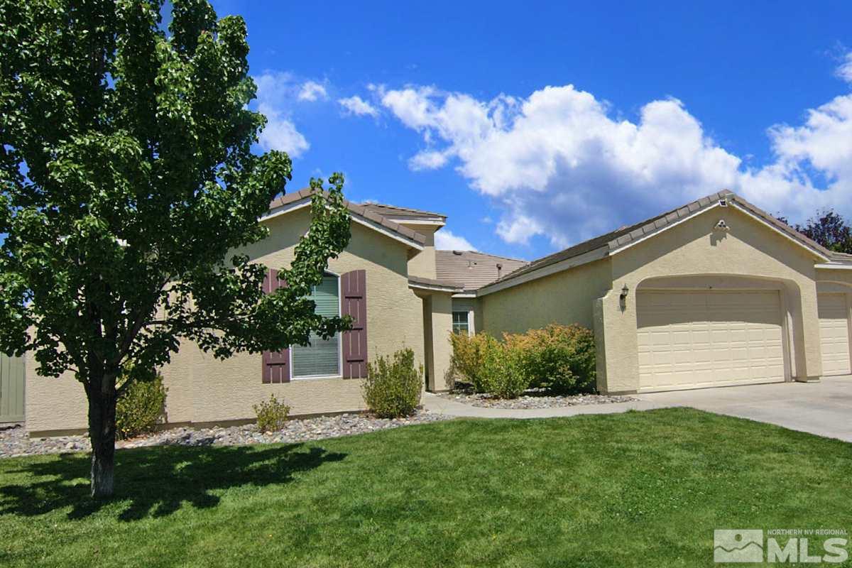 1695 Silver Thread Drive Reno, NV 89521 - Photo 2 of 15 a front view of house with yard and green space